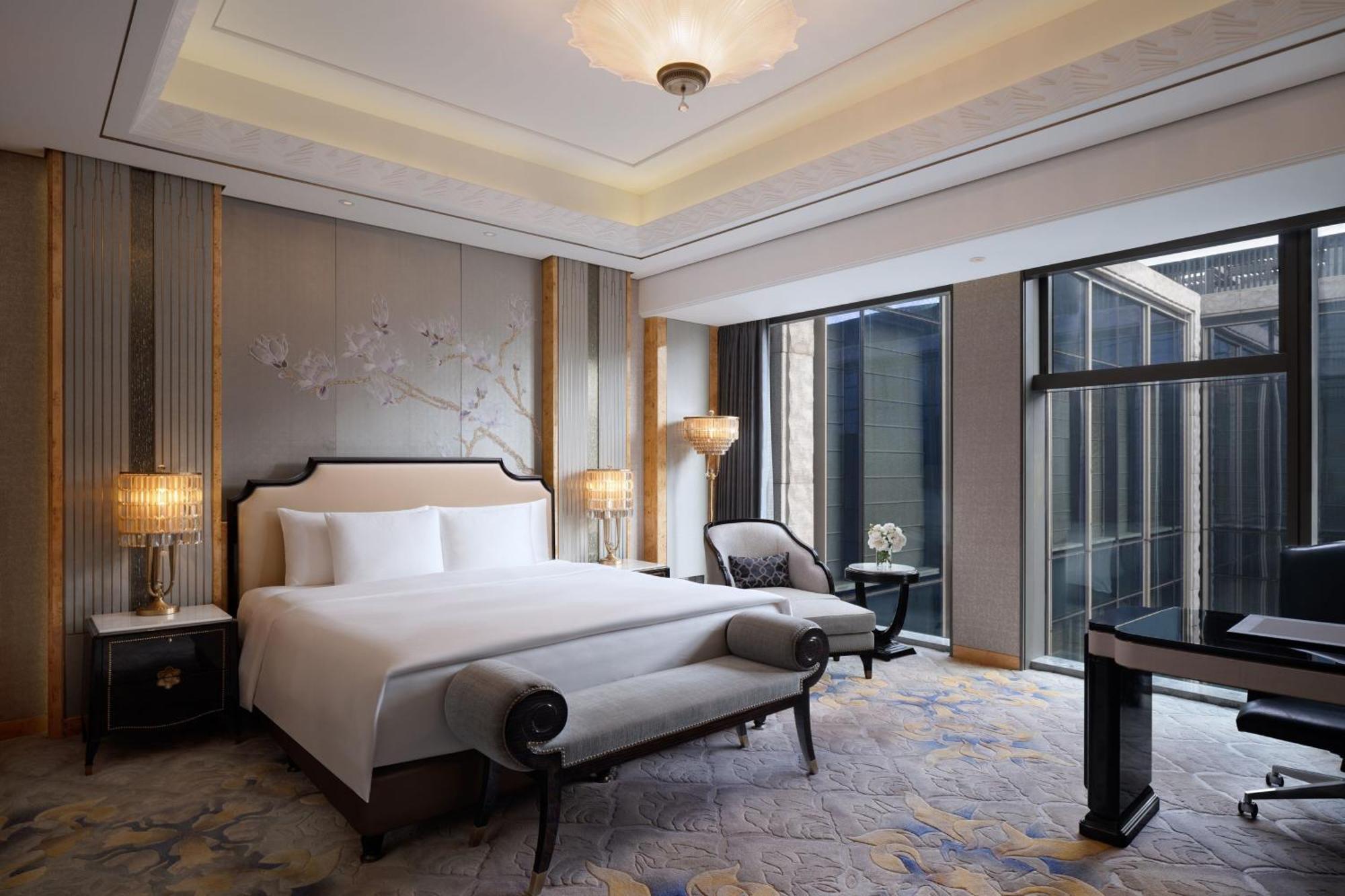Hotel The St. Regis On The Bund,