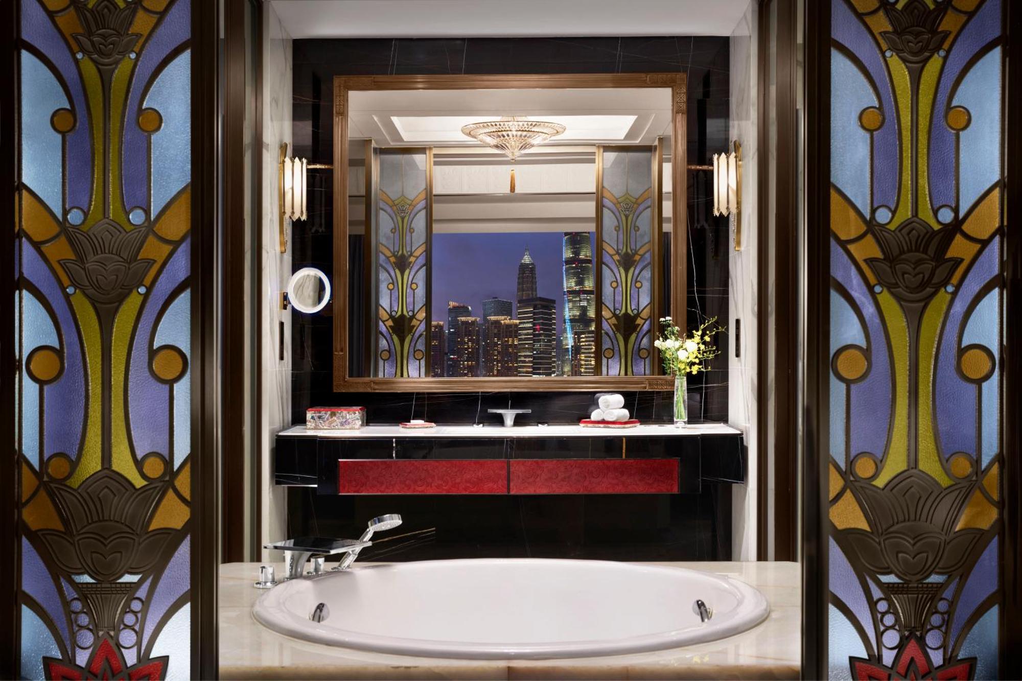 Hotel The St. Regis On The Bund, 5*